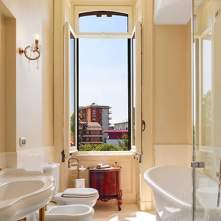 Ida Lampugnani 5*